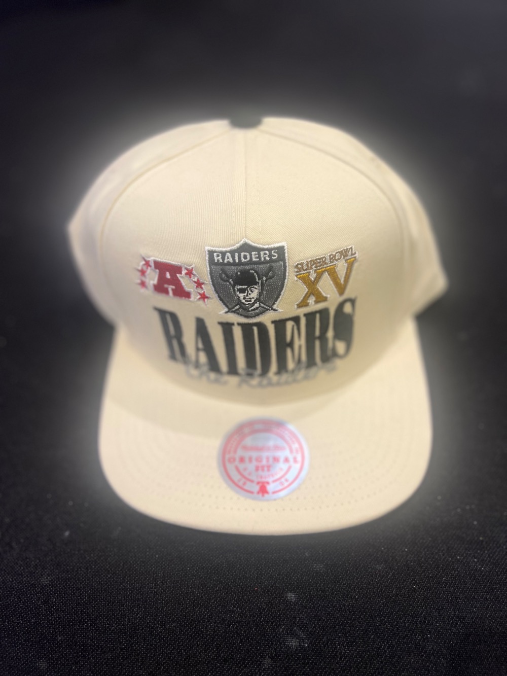 Boné Mitchell & Ness Oakland Raiders Reframe Retro Cream — Único, Novo