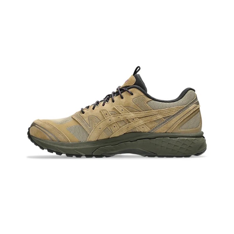 Foto 4 de Future Collide x Asics Gel-Terrain Desert Camp — 41, Novo