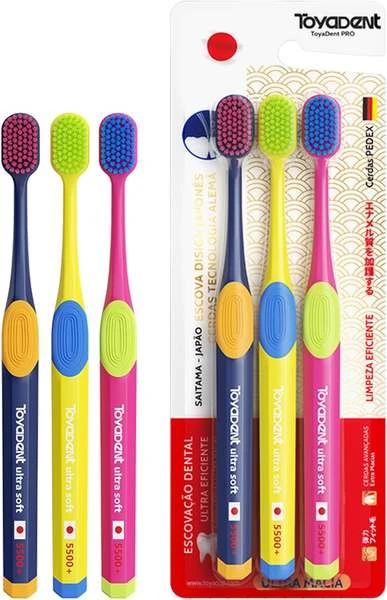 Toyadent Escova De Dente Adultos, 5500 Cerdas Macia, Kit Família 3 Unidades