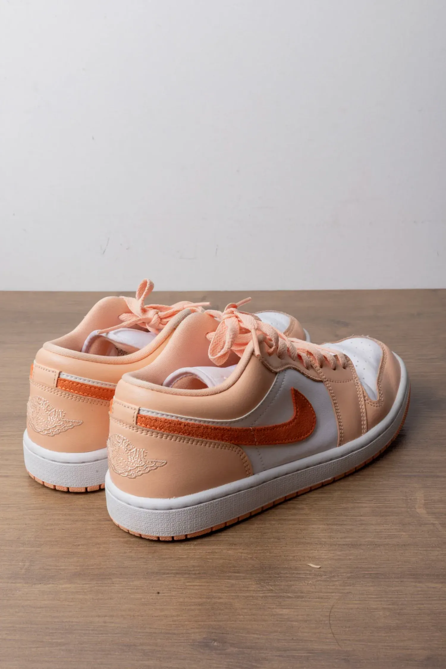 Foto 2 de Air Jordan 1 Low Sunset Haze — 38, Usado