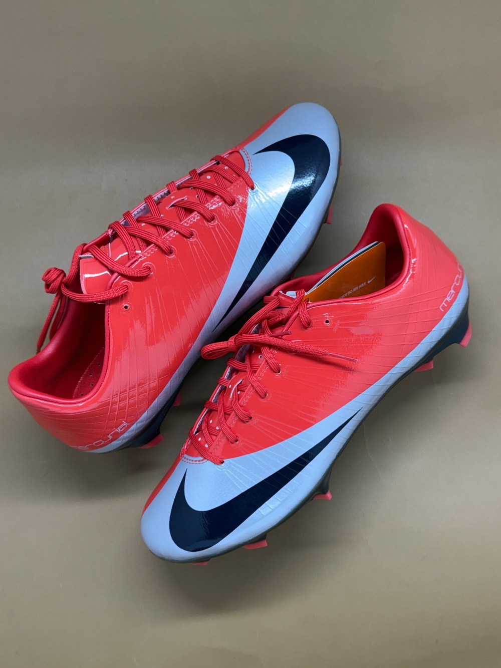 CR7 x Chuteira Nike Mercurial Vapor Superfly 1 Elite RGN Max Orange — 44, Novo