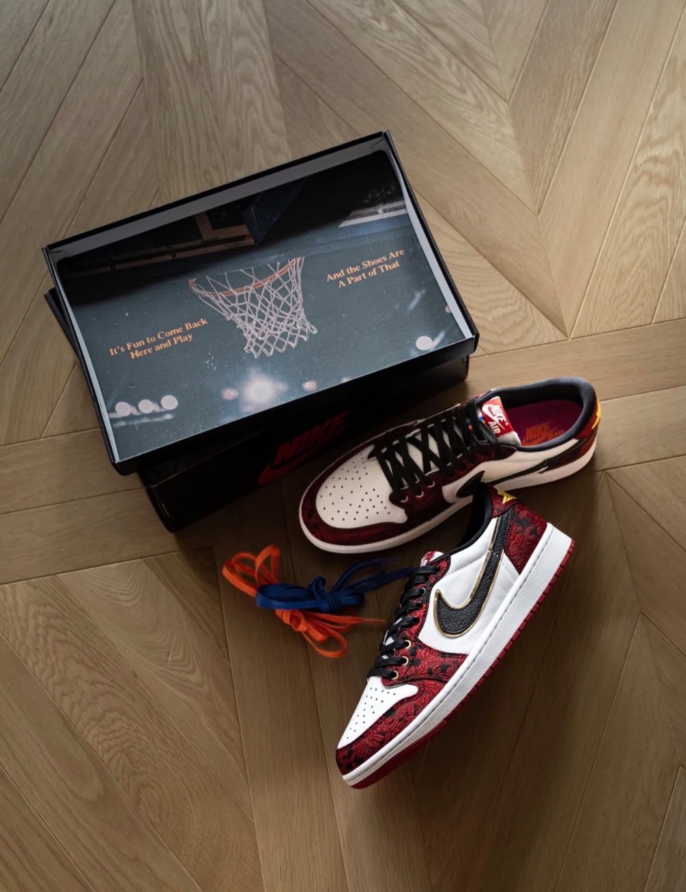 Air Jordan 1 Low Last Dance At The Garden Varsity Red — 38, Novo