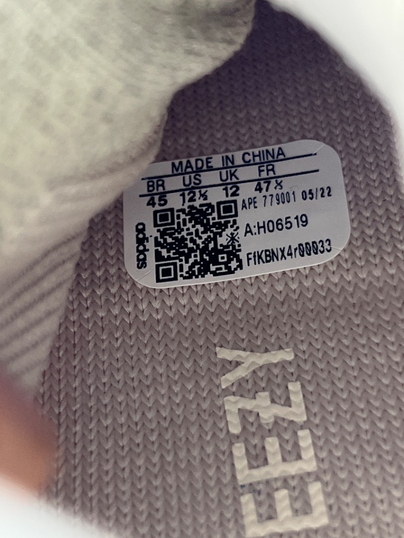 Foto 4 de Yeezy 350 V2 CMPCT Slate Bone — 45, Novo