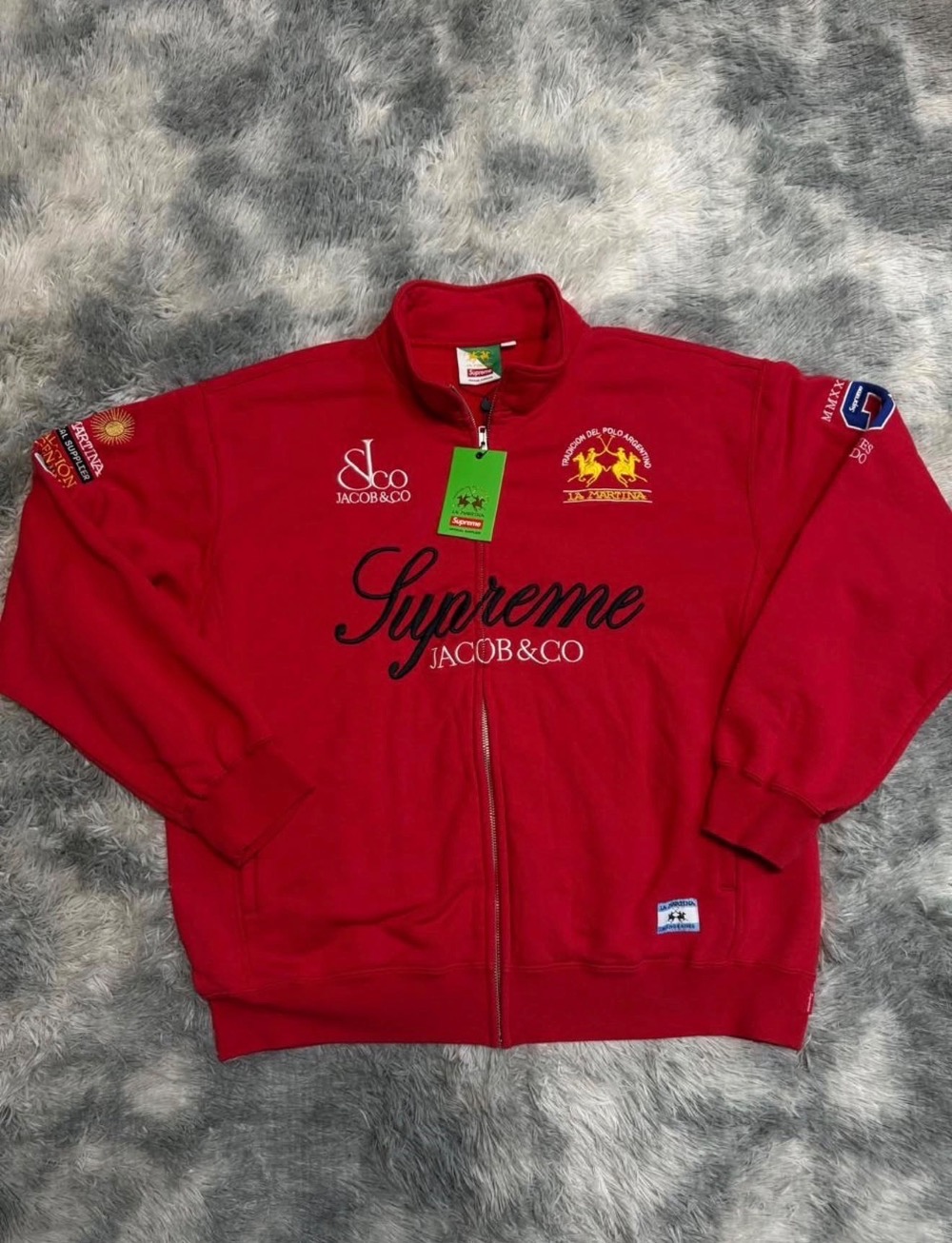 La Martina x Jacob & Co x Supreme Moletom Zip Up Red SS26-W16 — G, Novo