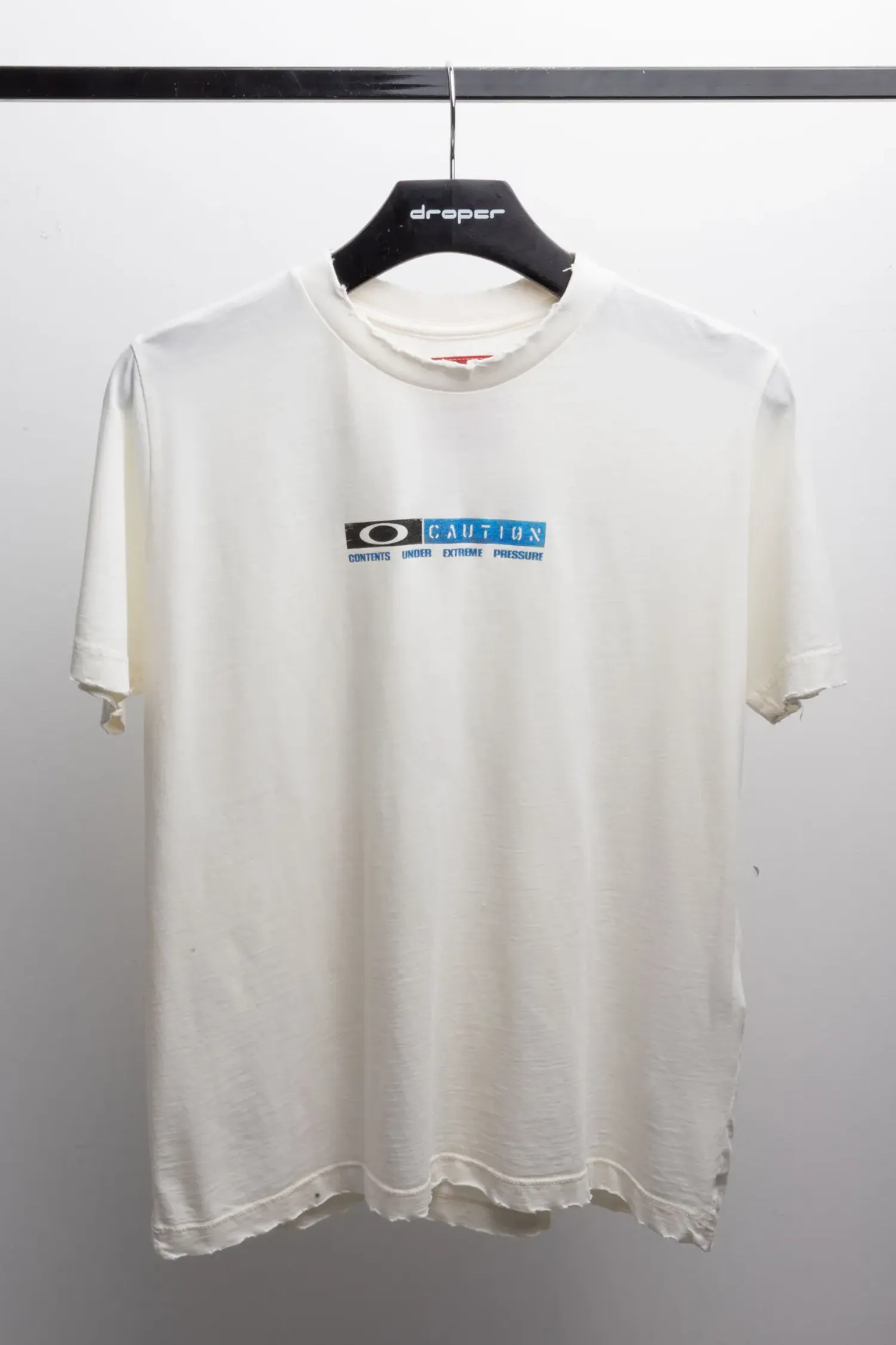 Oakley x Piet Camiseta Caution Ripped Bone White — P / M / XG, Novo