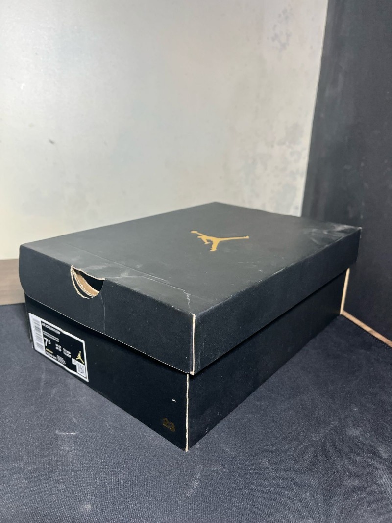 Foto 5 de Air Jordan 1 Low Black Medium Grey — 39, Usado