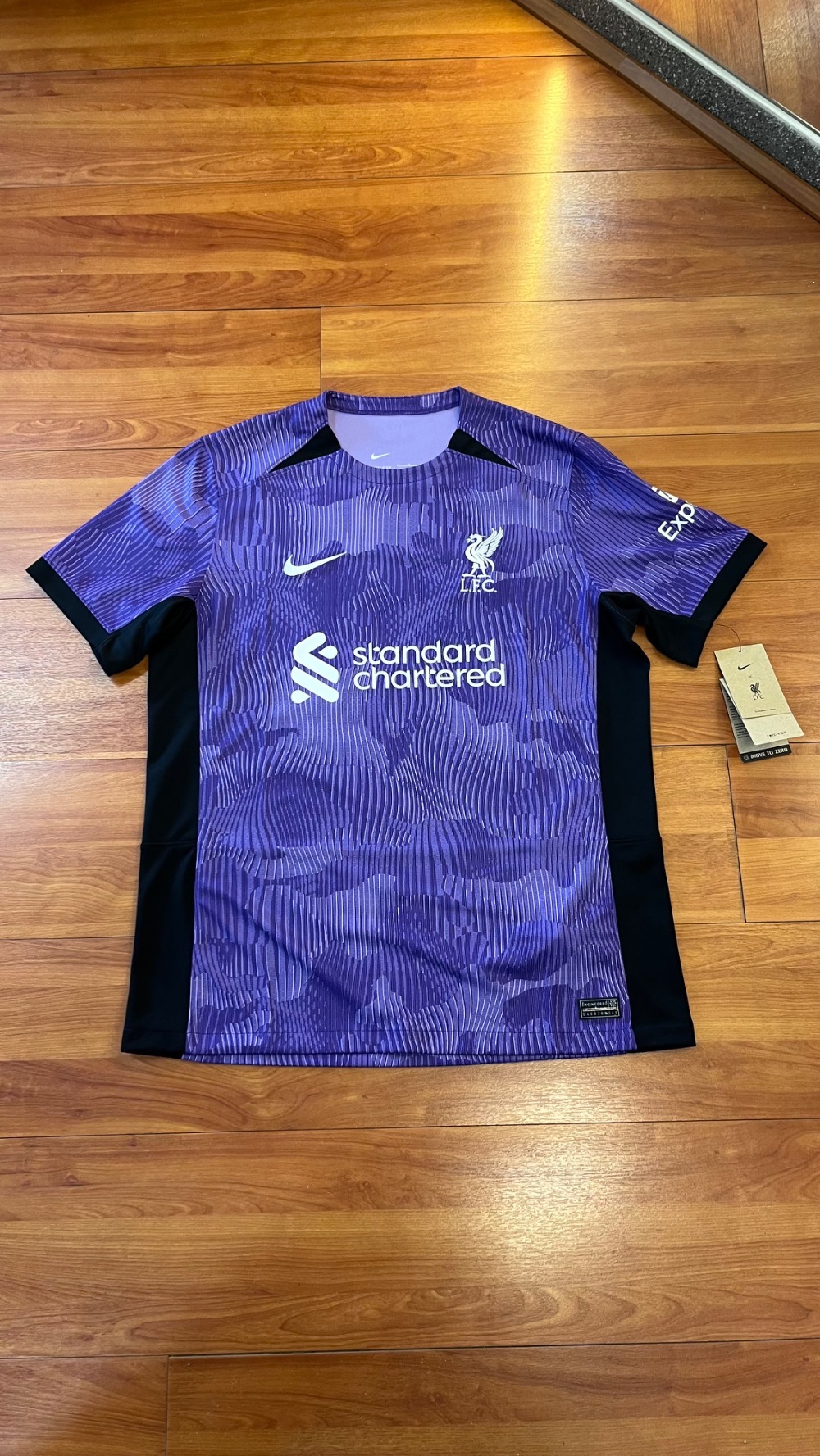 Camiseta Nike Liverpool III 23/24 Purple Black — G, Novo