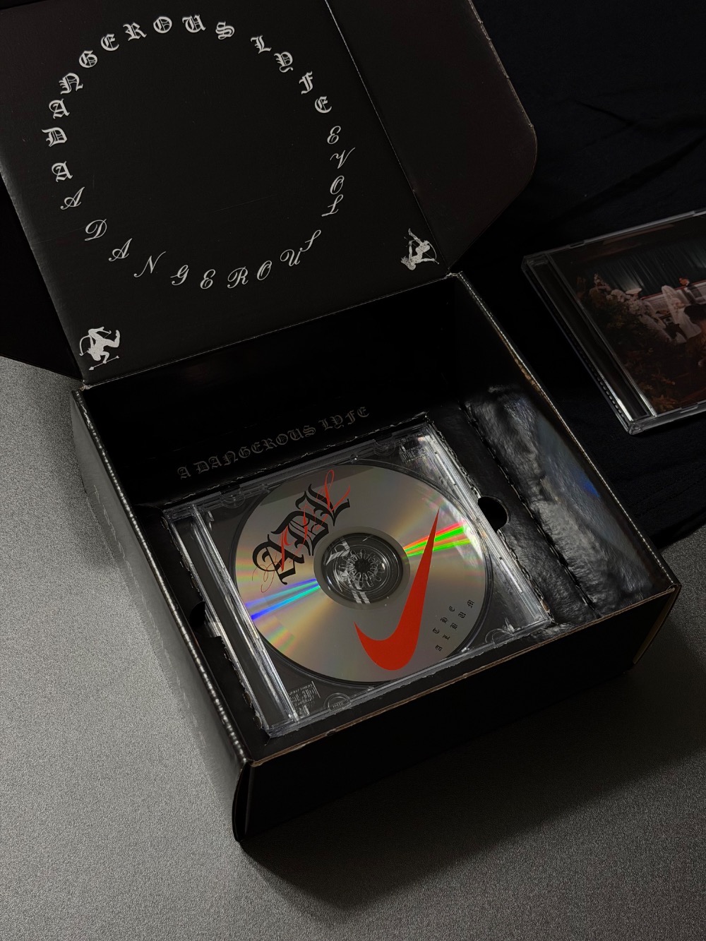 Nike x ADL CD Just Do It Edition — Único, Novo