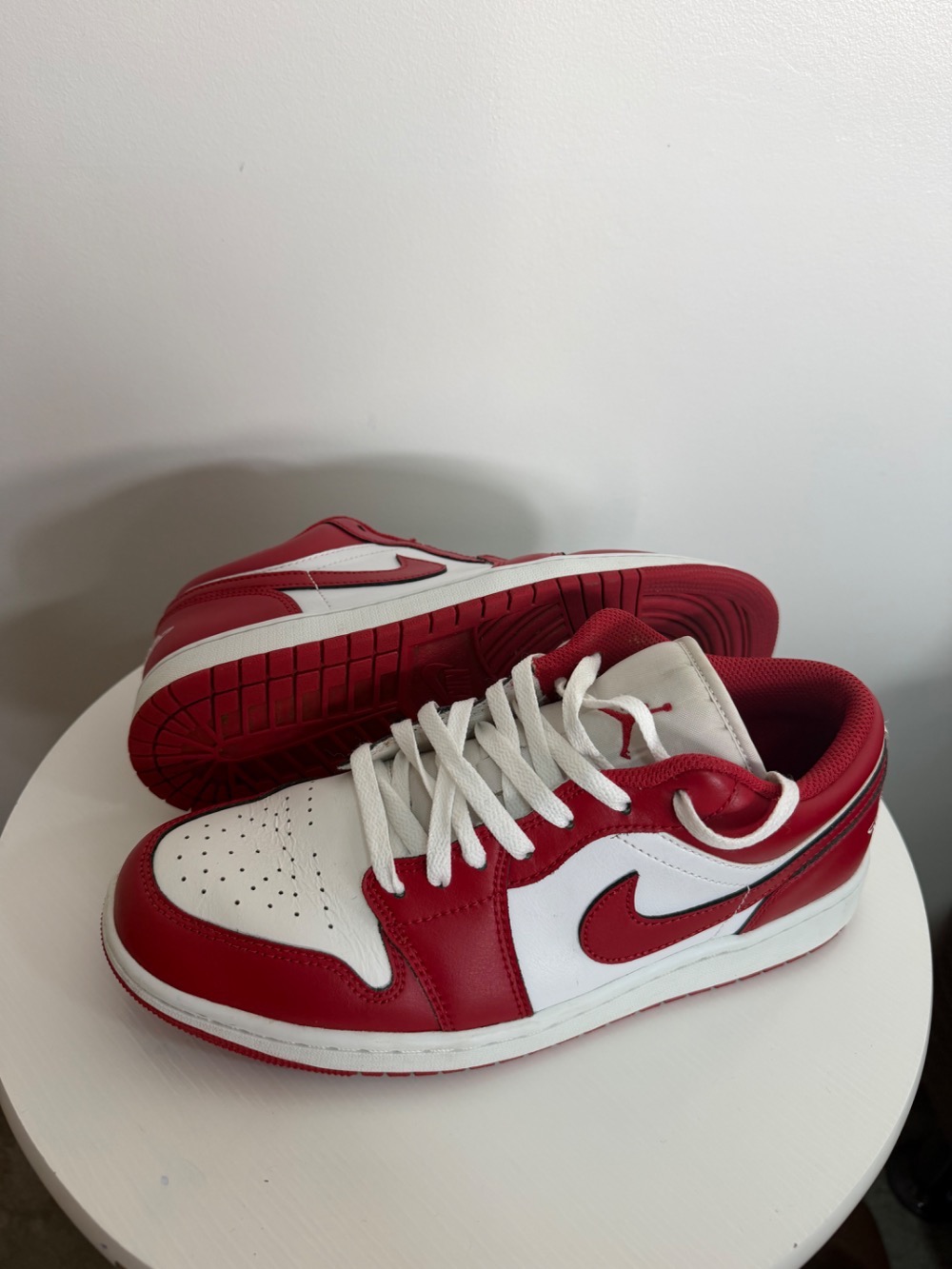 Air Jordan 1 Low New Beginnings — 40.5, Usado