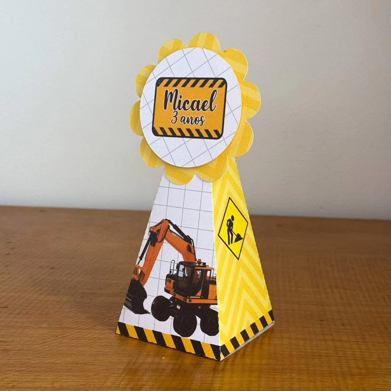 lembrancinha trator carros construção construtor |20 peças envio rápido