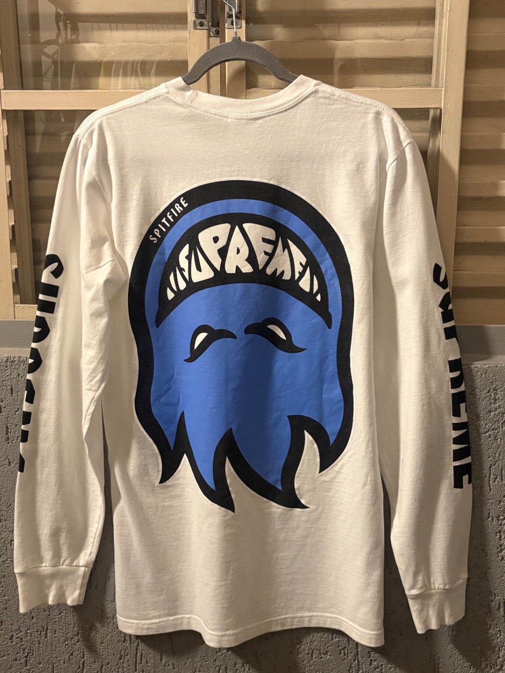Spitfire x Supreme Camiseta Long Sleeve White SS26-W17 — P, Novo