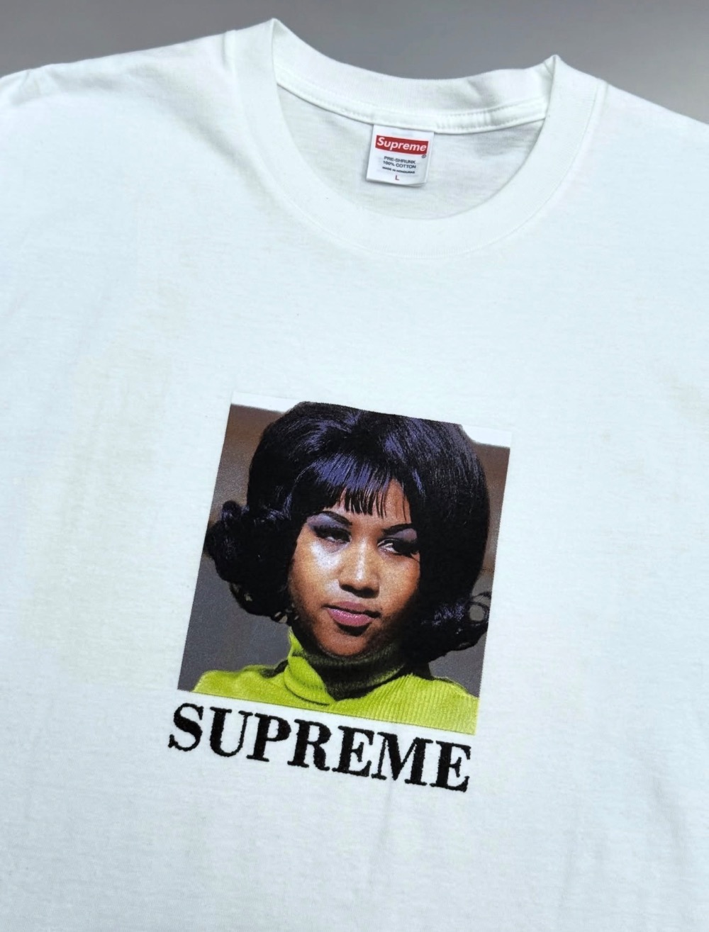 Camiseta Supreme Aretha Tee White SS26-W7 — XG, Novo