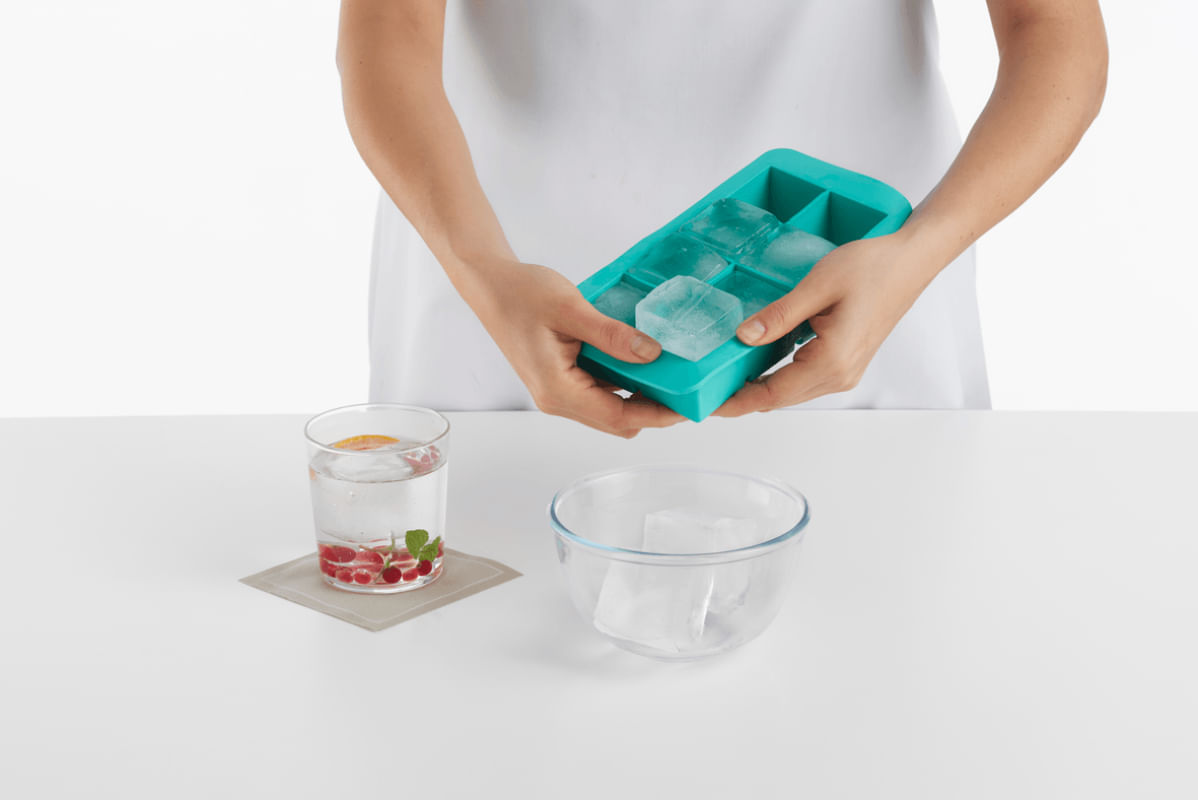 Foto 2 de Forma de Gelo Quadrada em Silicone Lékué