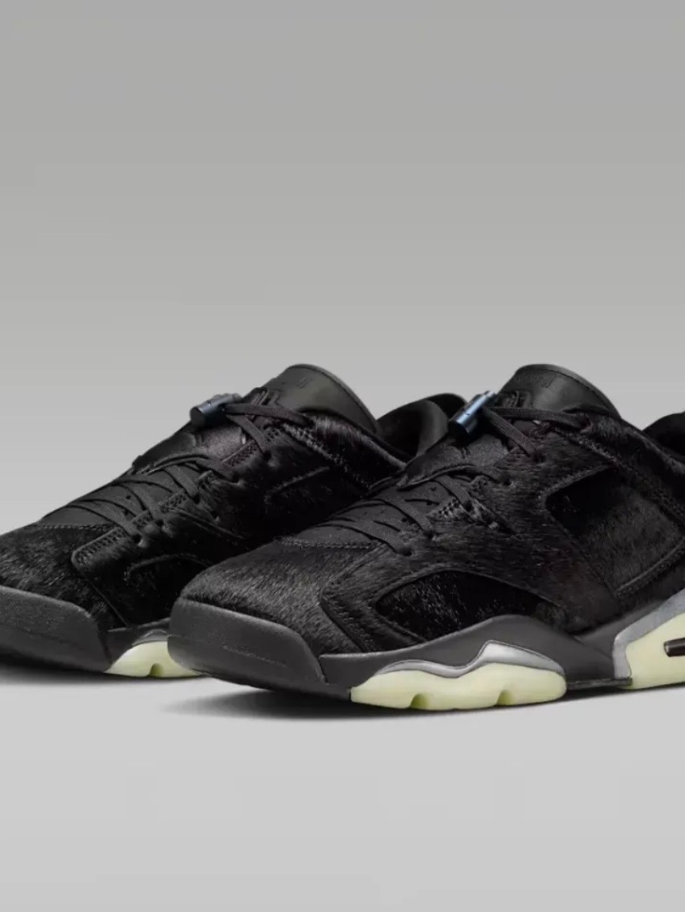 Air Jordan 6 Retro Low Blackout Feminino — 37, Novo