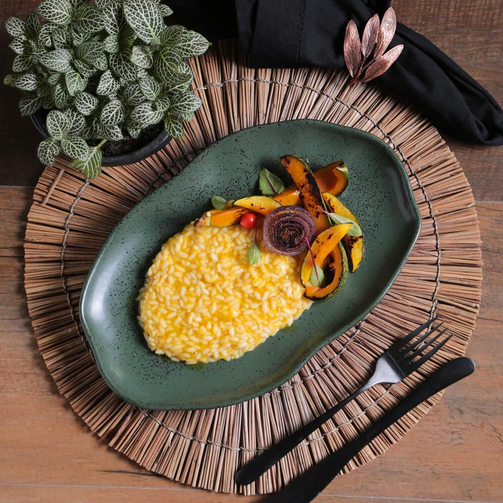 Foto 4 de Conjunto com 4 Travessas Oval Rasa Média Bio Greenery 30x20cm