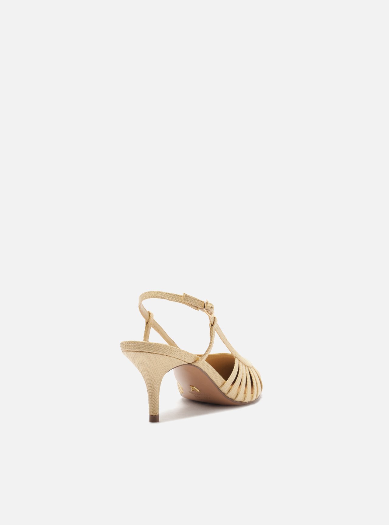 Foto 3 de Scarpin Nude Salto Fino Fivela Slingback