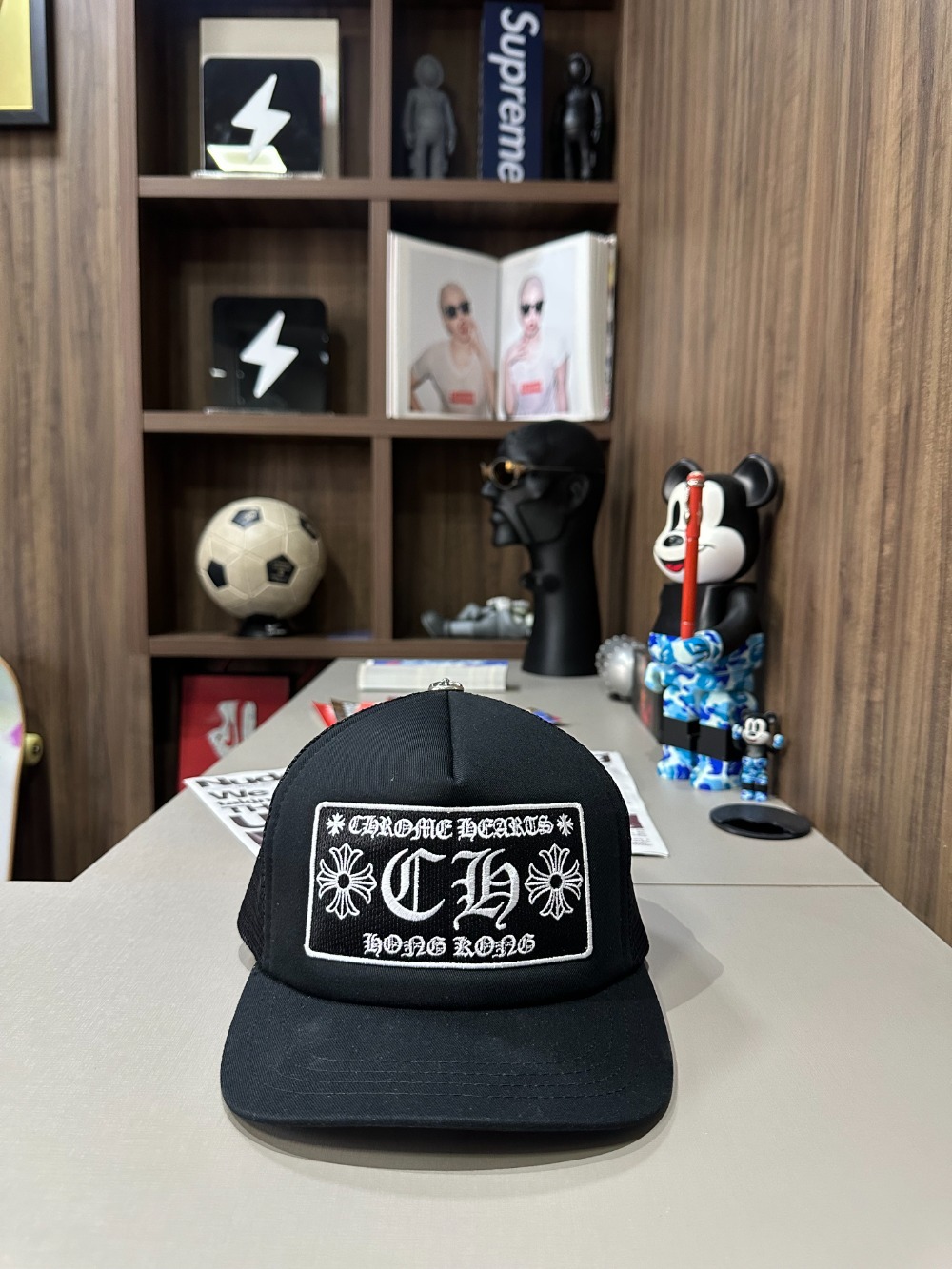 Boné Chrome Hearts CH Hong Kong Trucker Black — Único, Novo