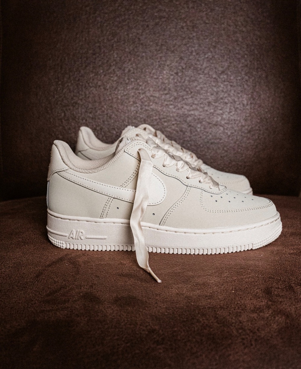 Nike Air Force 1 Retro PRM Oatmeal — 38, Novo