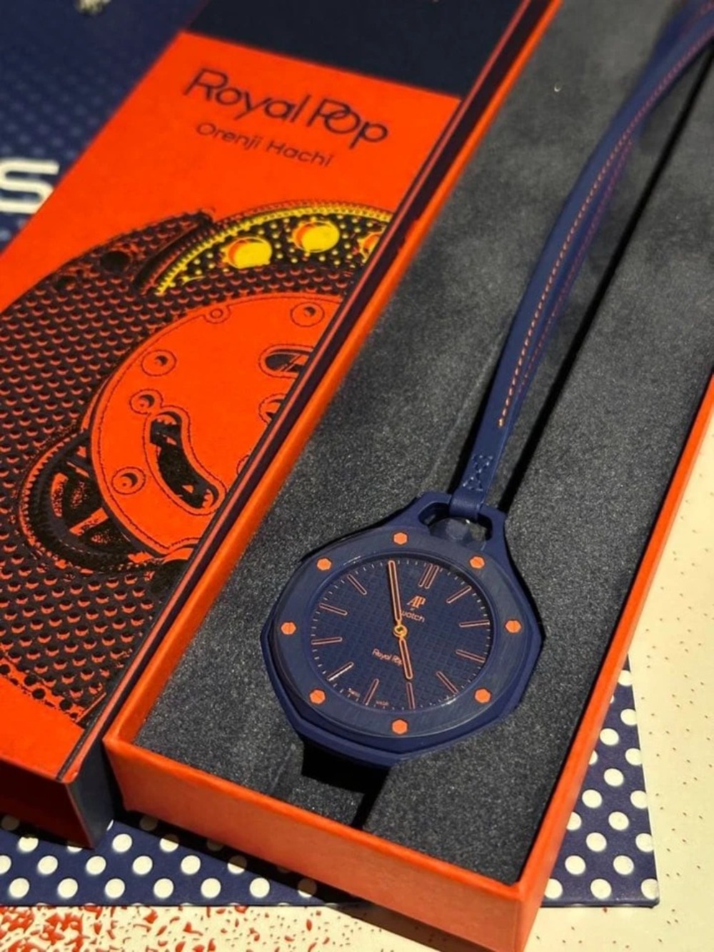 Audemars Piguet x Swatch Relógio Royal Pop ORENJI HACHI 40 mm — Único, Novo