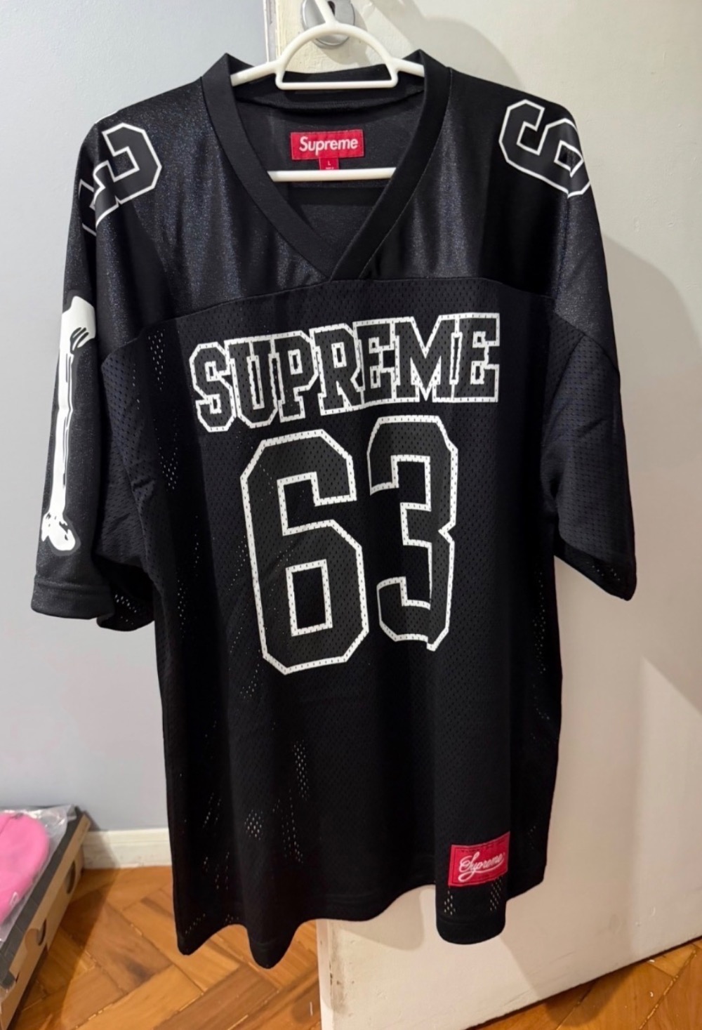 Camiseta Supreme Bones Football Jersey Black FW25-W1 — XG, Novo