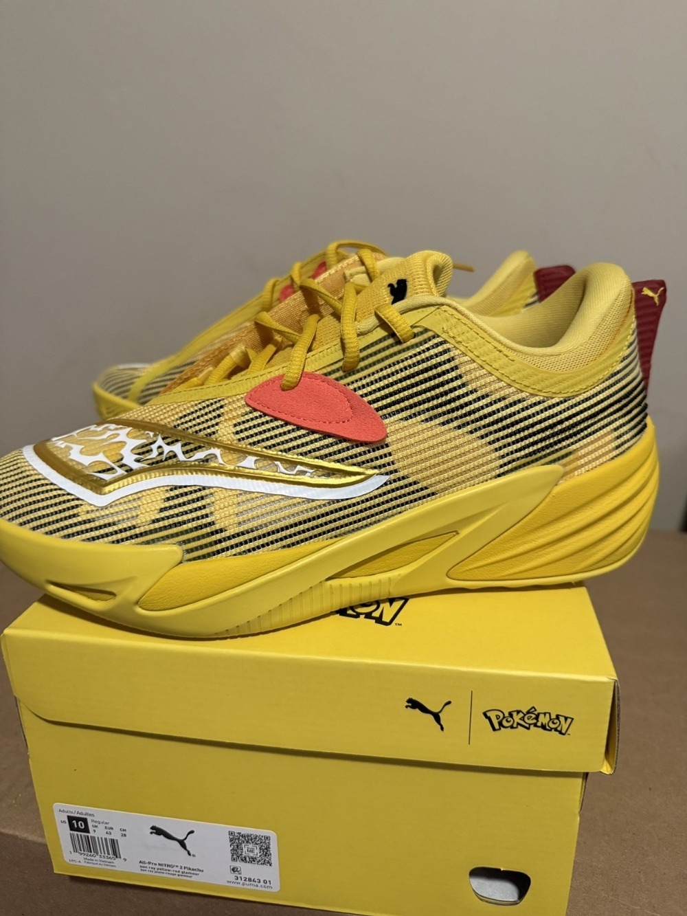 Pokémon x Puma All-Pro Nitro 2 Pikachu Sun Ray Yellow Red Glamour — 38 / 39 / 39.5 / 40 / 40.5 / 41 / 42 / 42.5 / 43 / 43.5 / 44, Novo