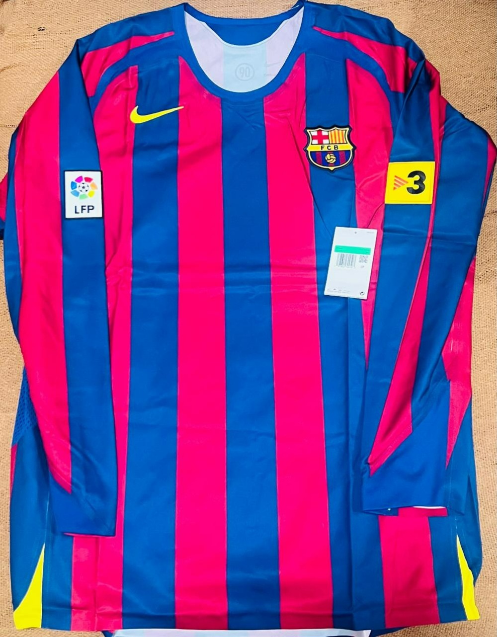 Camiseta Nike FC Barcelona Reissue 2005/06 Gym Blue Desert Maroon — XG, Novo