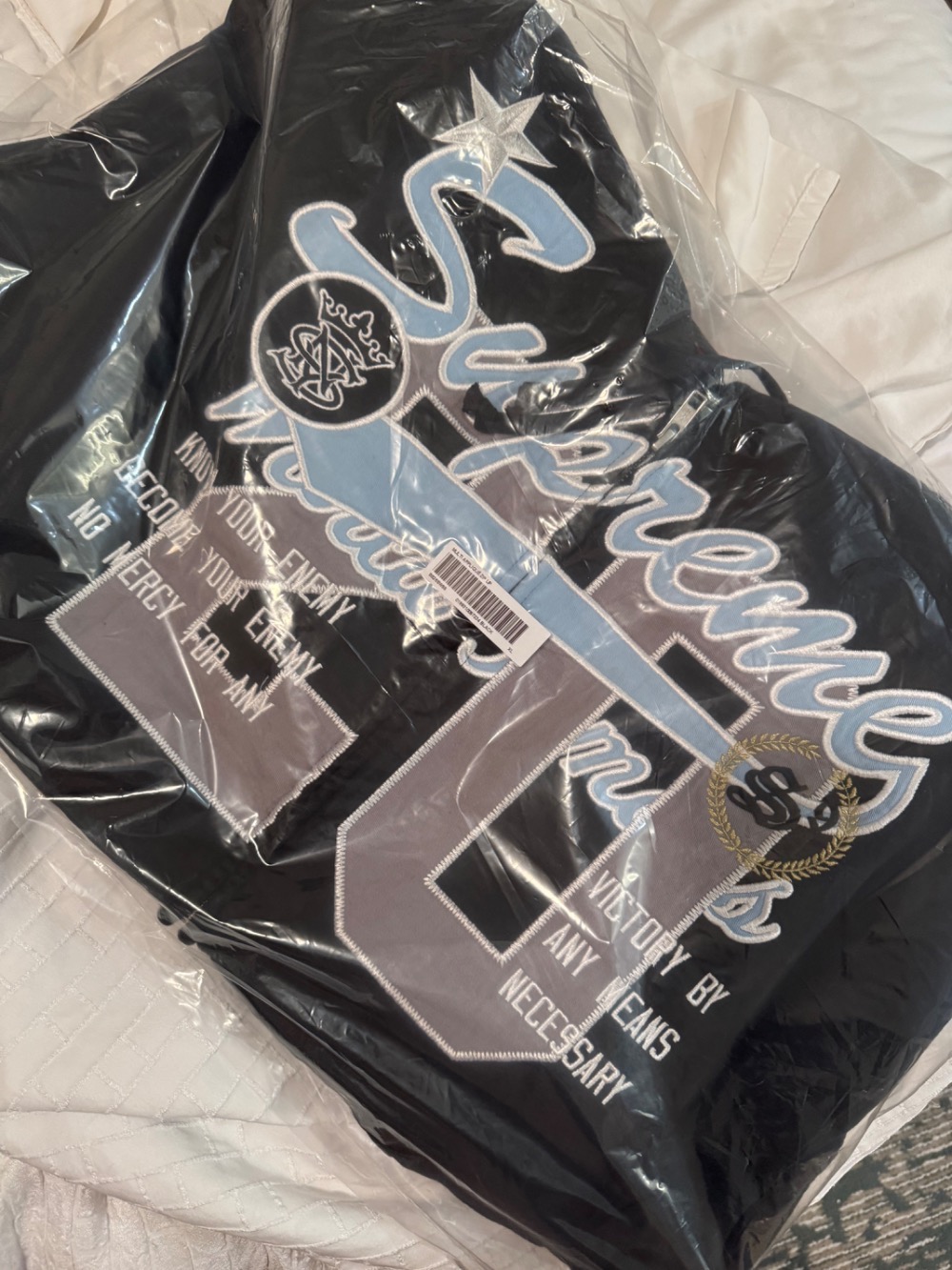 Jaqueta Supreme Warriors Appliqué Zip Up Hooded Black SS26-W11 — XG, Novo