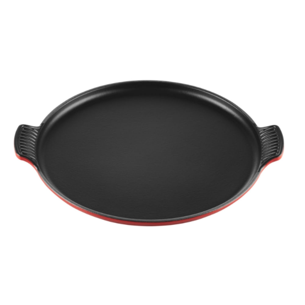 GRELHA LE CREUSET TRADICIONAL REDONDA LISA EM FERRO FUNDIDO VERMELHO 32CM 20082320600460