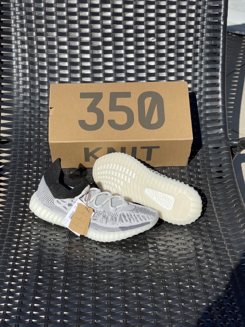 Foto 2 de Yeezy 350 V2 CMPCT Slate White — 44, Novo