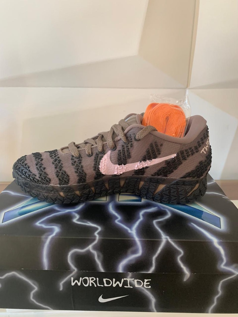 Foto 2 de Nike Ja 3 Showstopper — 40, Novo
