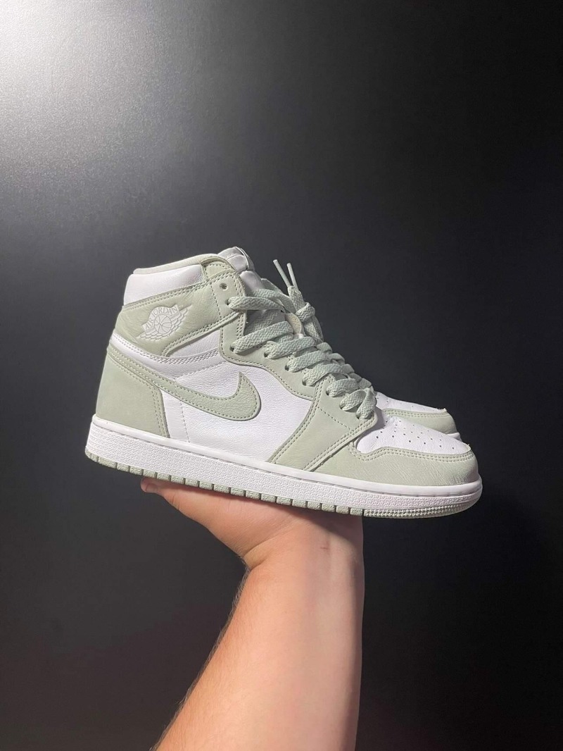 Foto 2 de Air Jordan 1 High Seafoam — 38, Usado