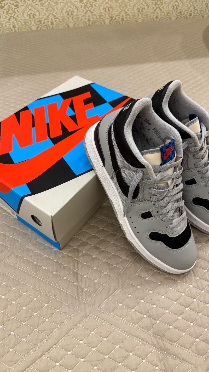 Foto 2 de Nike Mac Attack QS SP Light Smoke Grey — 42, Usado