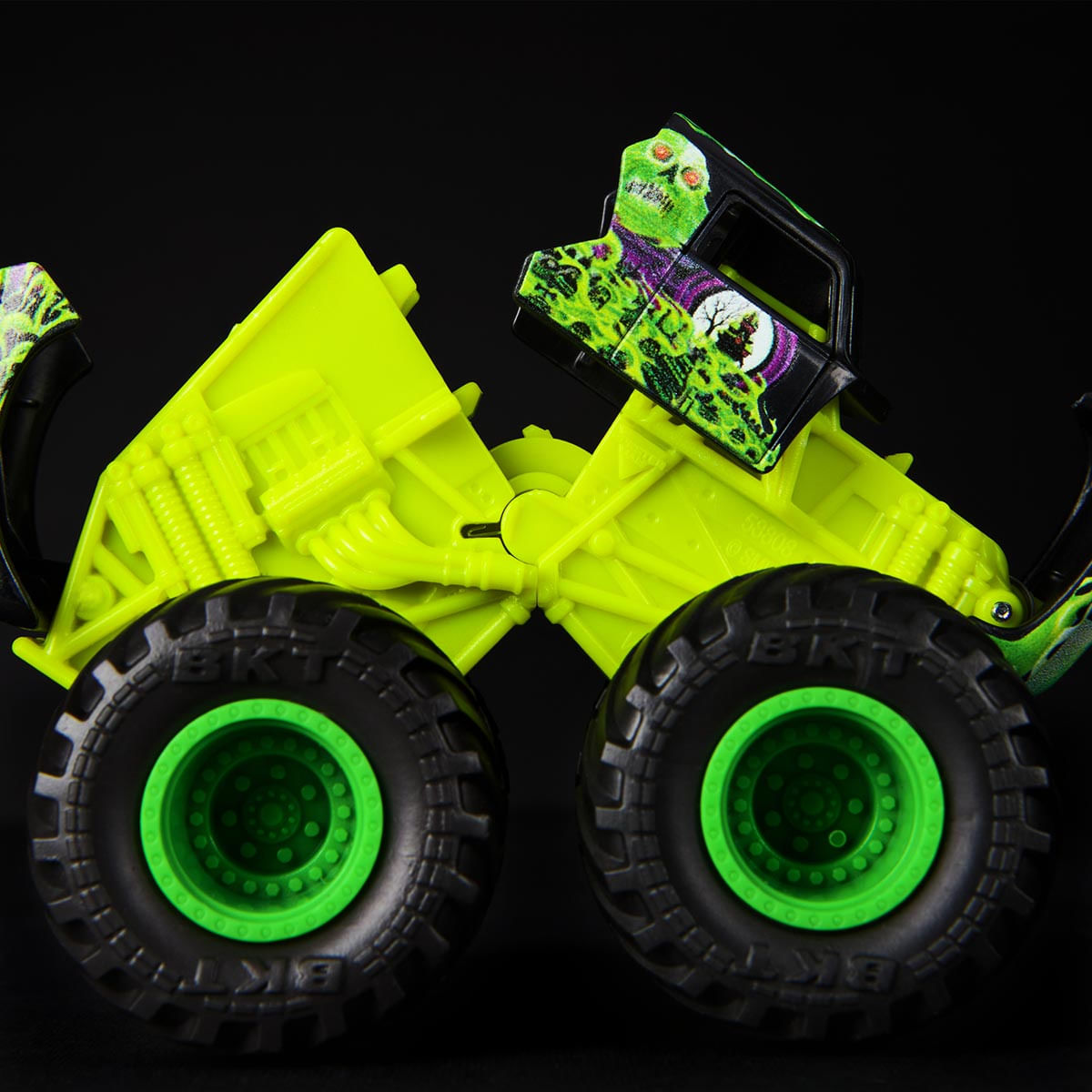 Foto 5 de Carrinho Grave Digger 1:64 - Monster Jam Smash & Bash
