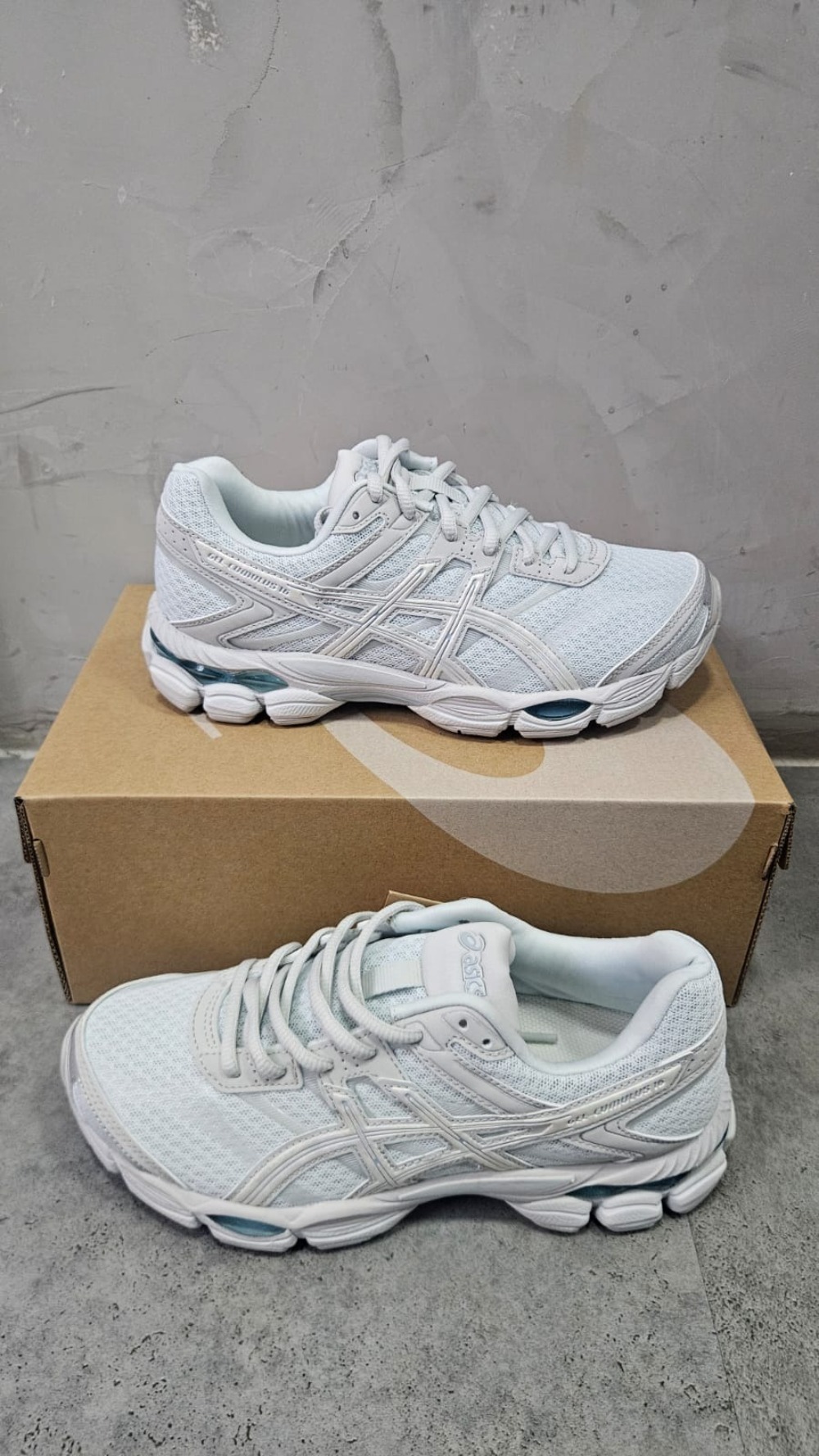 Asics Gel-Cumulus 16 Glacier Grey — 35 / 36 / 37, Novo