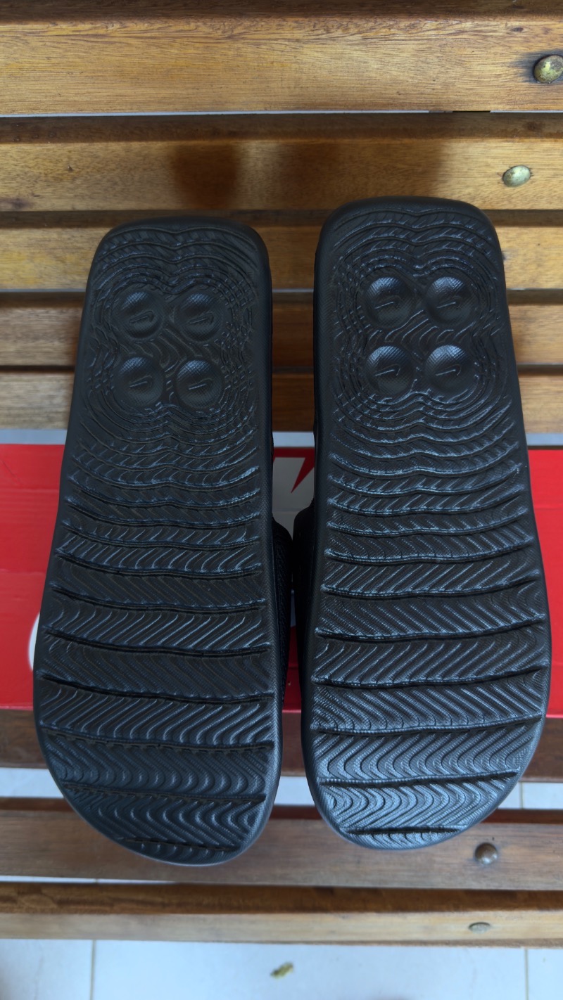 Foto 4 de Chinelo Nike Air Max Cirro Black — 43, Novo