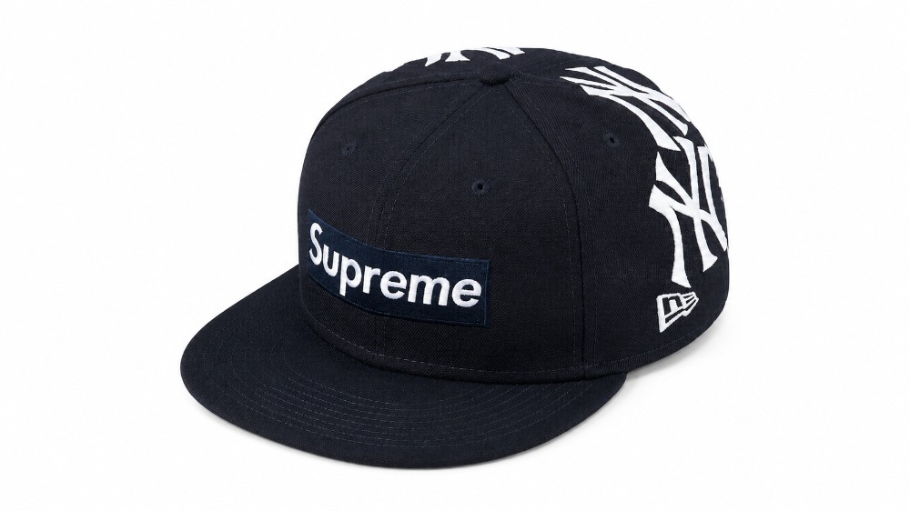 New Era x Supreme Boné New York Yankees Box Logo Navy — 7-5/8, Novo