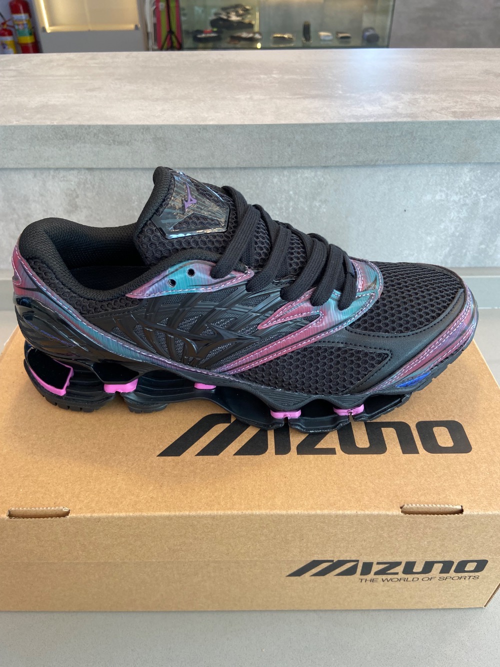 Mizuno Wave Prophecy LS Indigo Black Cattleya Orchid — 40 / 41, Novo