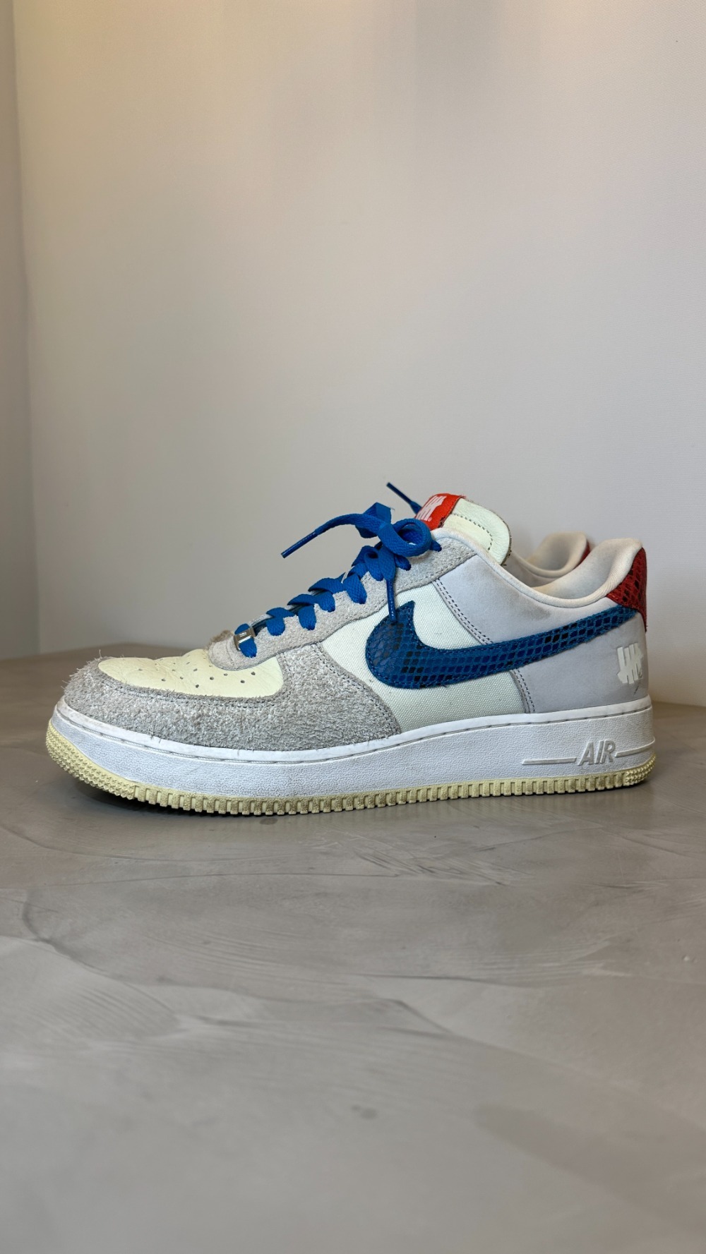 Undefeated x Nike Air Force 1 Low 5 On It — 42.5, Usado