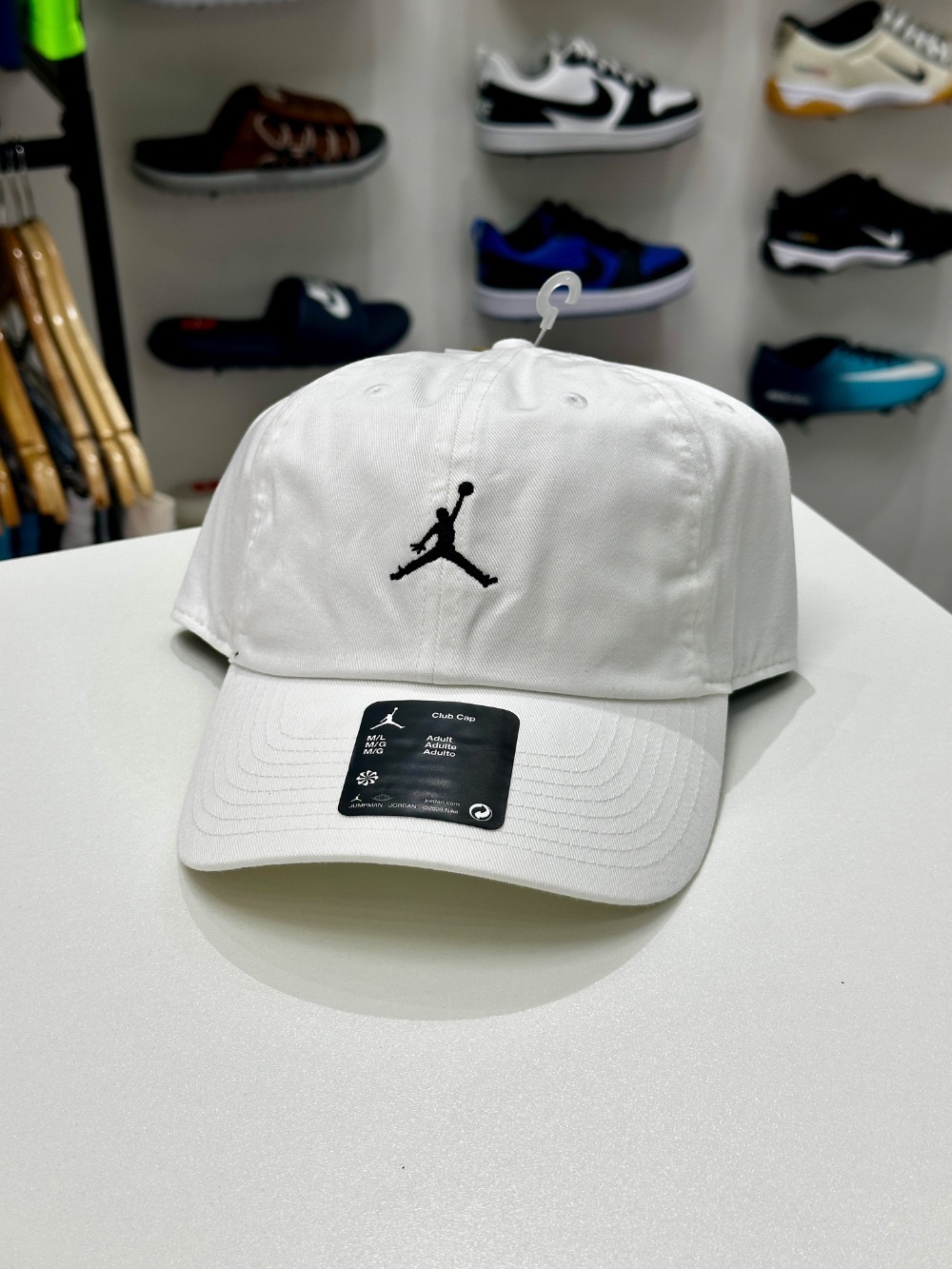 Boné Air Jordan Jumpman Heritage 86 White — M / G, Novo