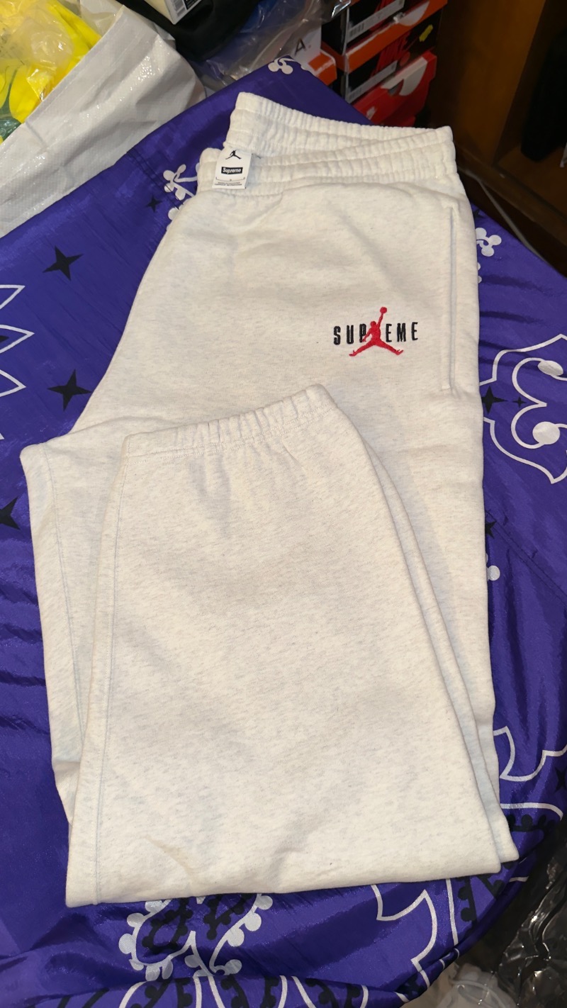 Foto 2 de Supreme x Jordan Calça White — G, Novo