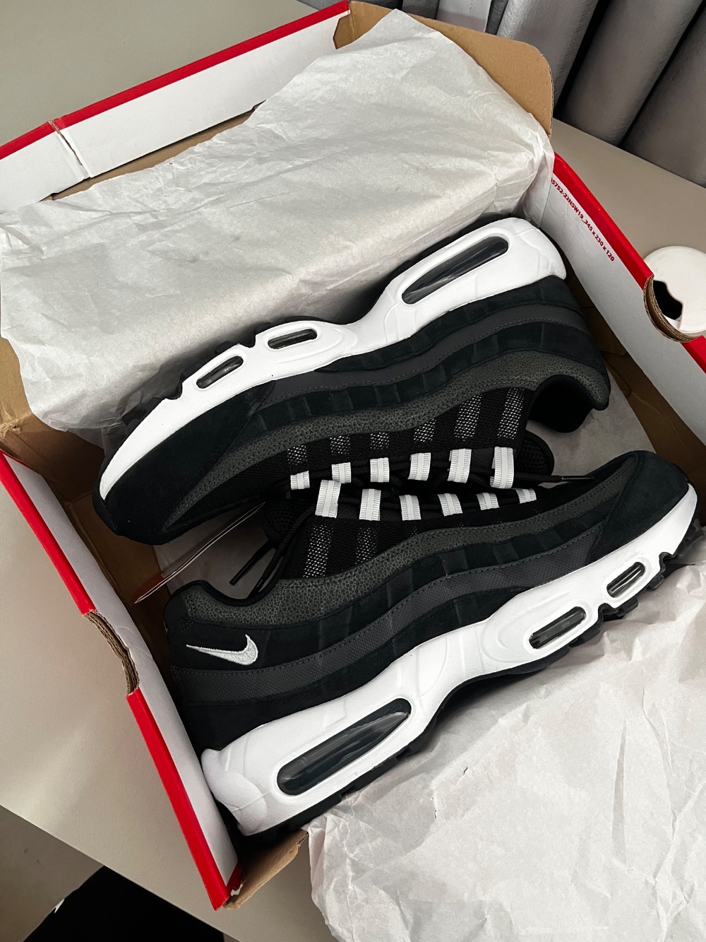 Nike Air Max 95 Black White Feminino — 44, Usado