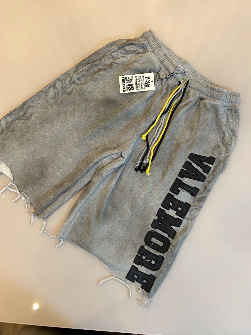 Bermuda Vale Lives Forever Valemore 3/4 Grey — M, Novo