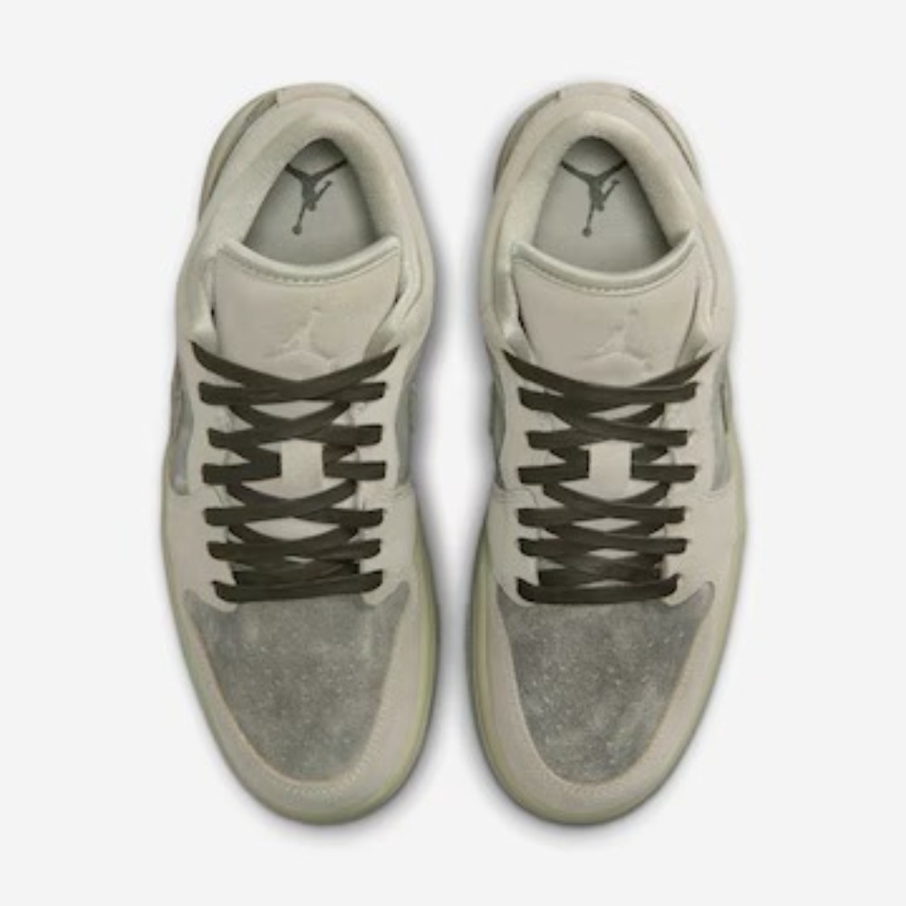 Air Jordan 1 Low SE Spruce Frog — 35, Novo