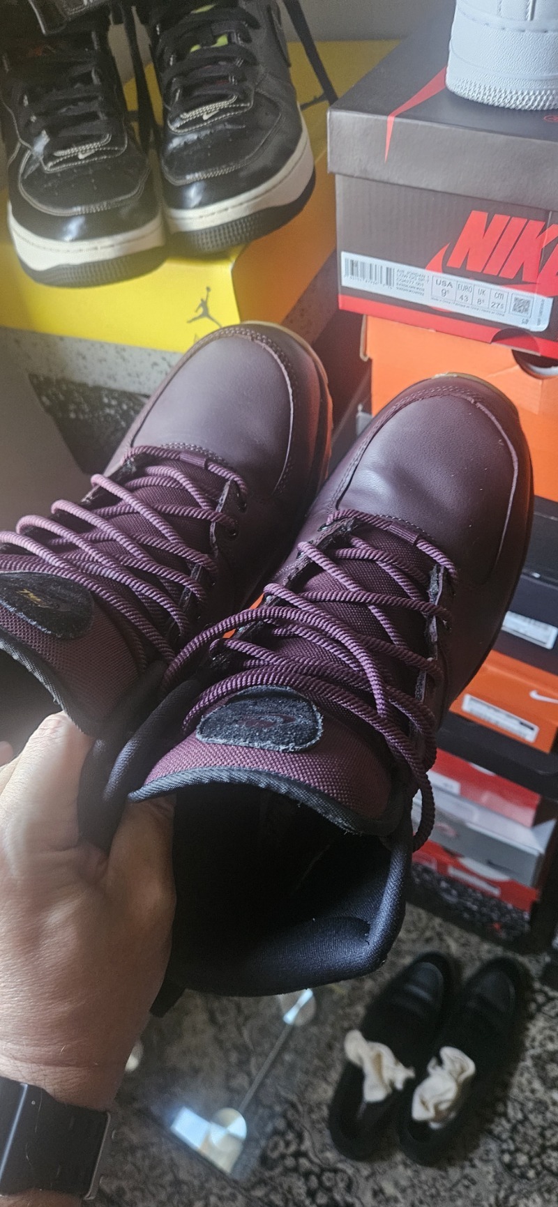 Foto 2 de Nike Manoa Burgundy Crush — 41, Usado