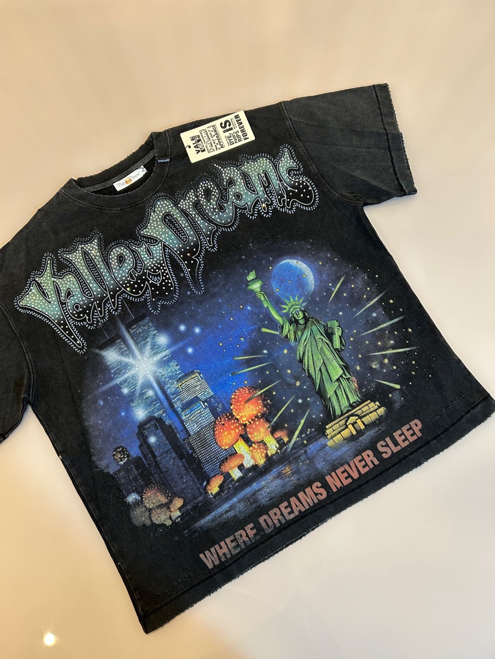 Camiseta Vale Lives Forever Skyline Bling Black — XG, Novo