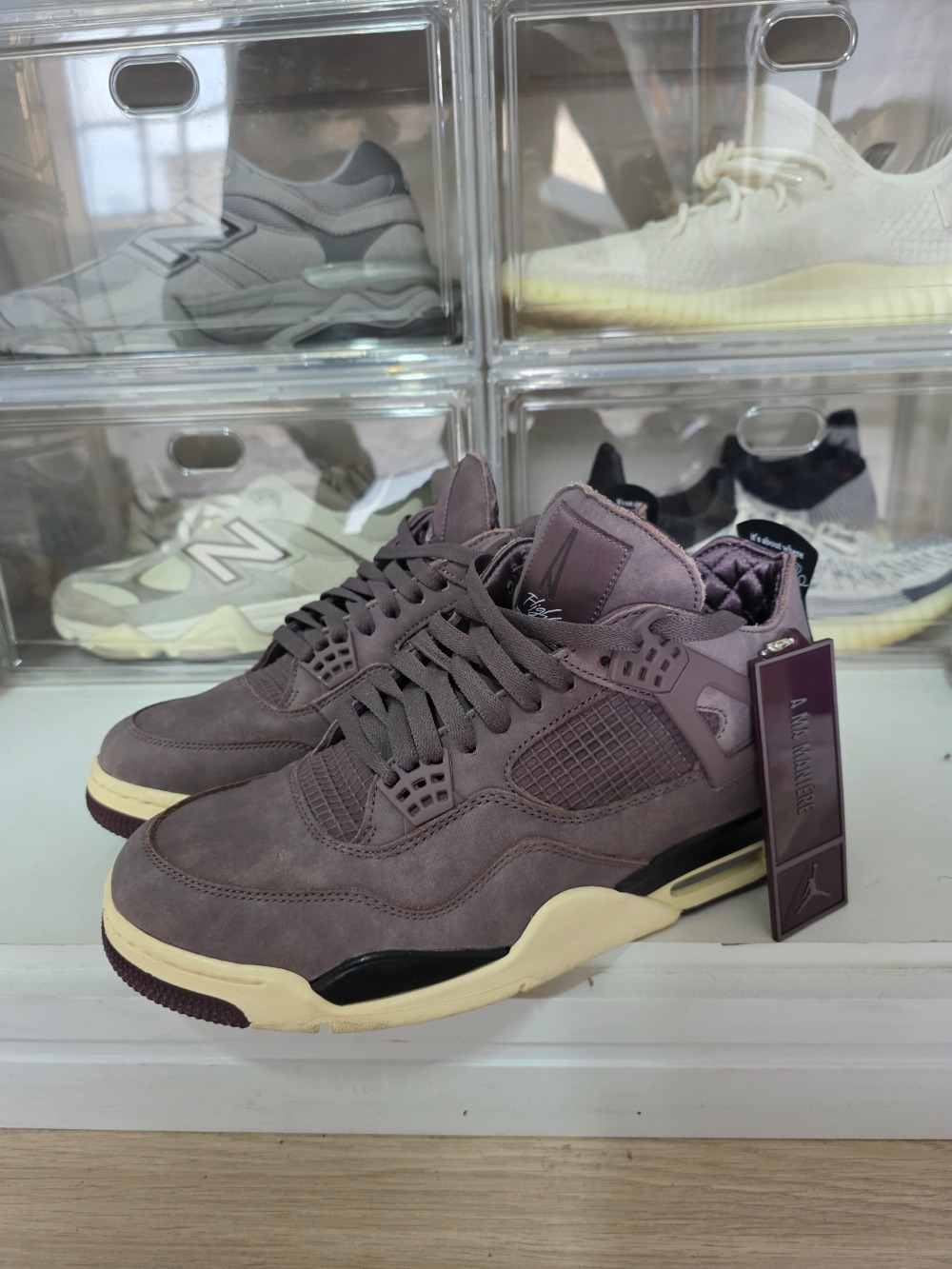 A Ma Maniére x Air Jordan 4 Retro Violet Ore — 46, Usado