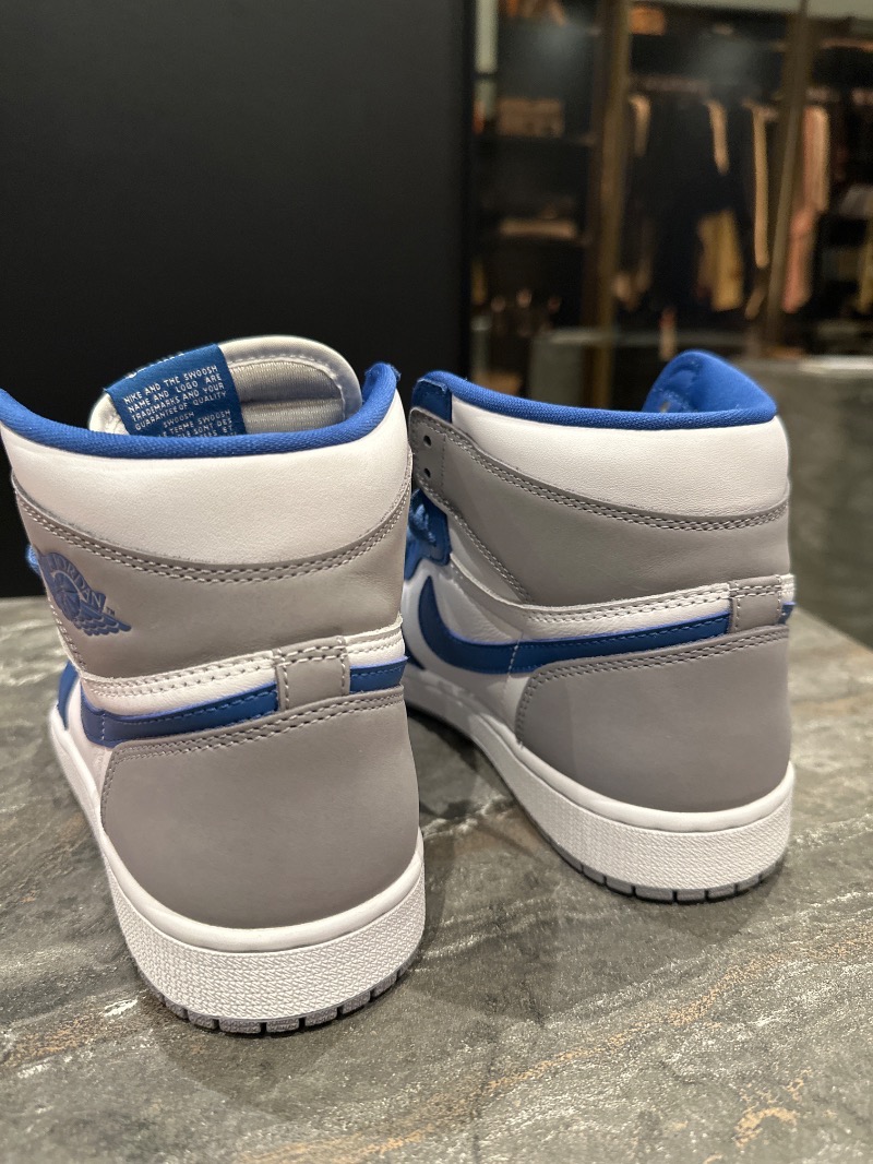 Foto 5 de Air Jordan 1 High OG True Blue — 40, Usado