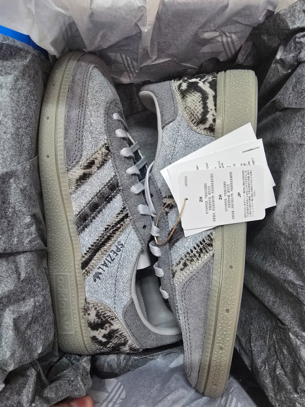 adidas Handball Spezial Legacy Blue Grey Two Core Black — 35 / 36 / 37 / 38 / 39, Novo