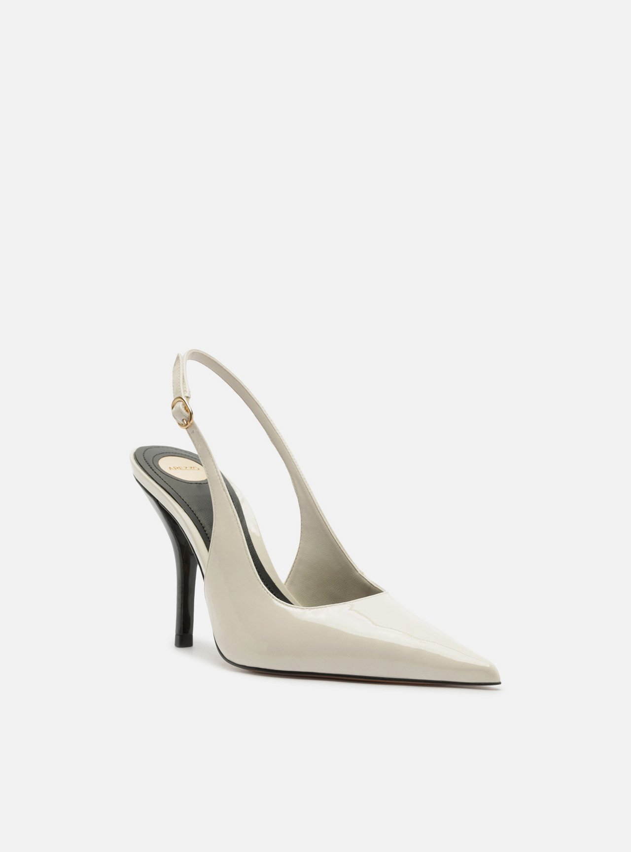 Foto 2 de Scarpin Branco Salto Fino Fivela Slingback