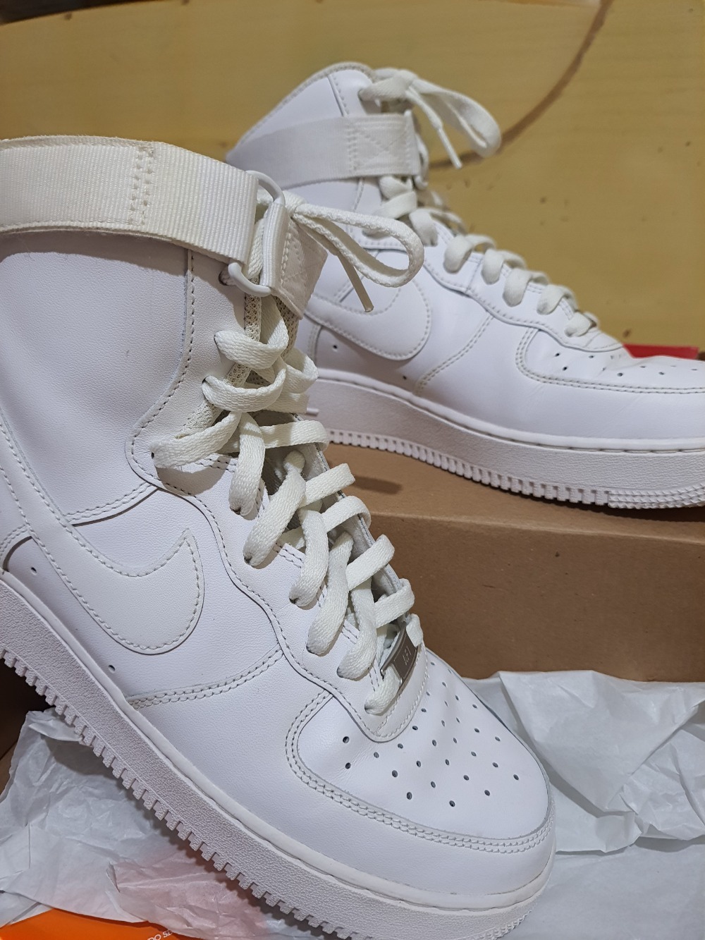 Nike Air Force 1 High 07 Triple White — 41, Usado